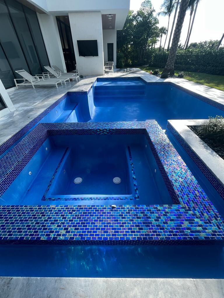 Pool remodeling project by Forben Construction in South Florida